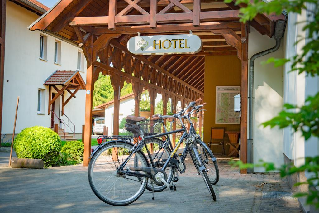 Hotel & Restaurant Waldschlosschen Kyritz Exteriér fotografie